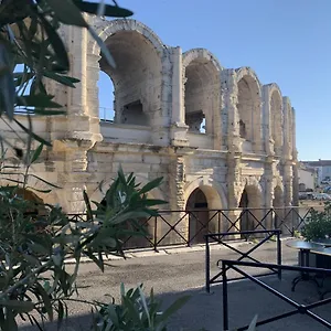  Apartment Holiday In Arles: De L'amphitheatre France